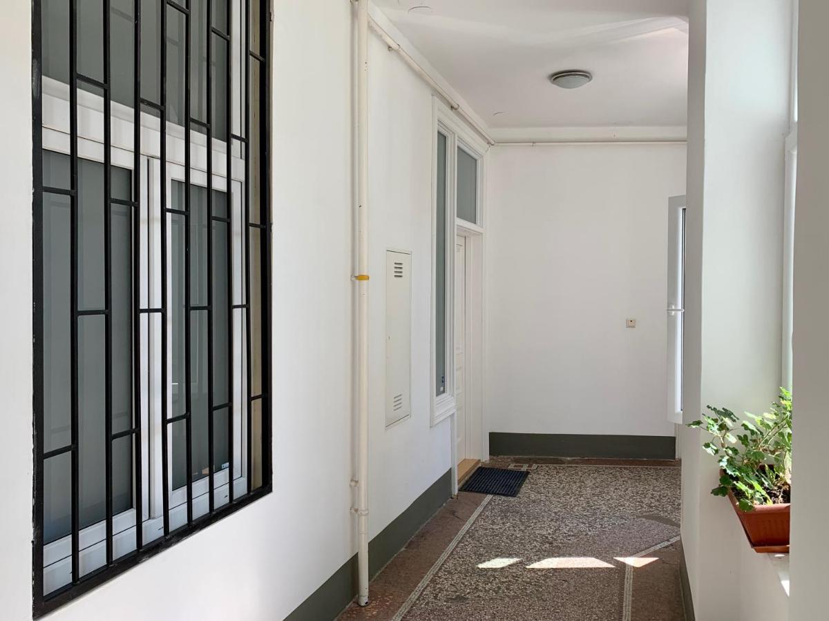 Pink Grapefruit City Condo Wina Bagian luar foto